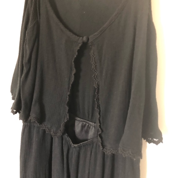 Design Lab Ruffled Romper size small - Picture 4 of 5